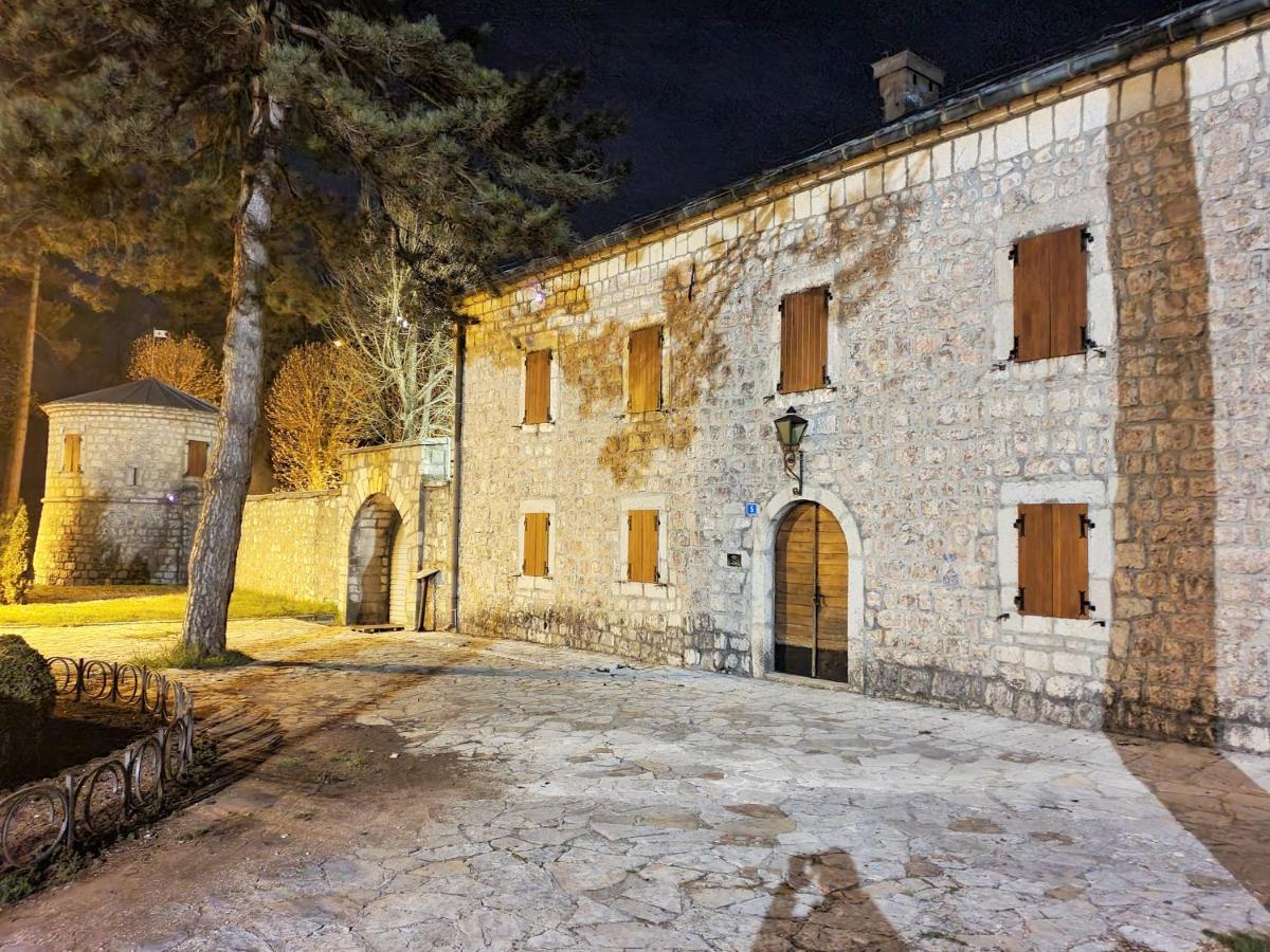 Downtown Apartment Cetinje Exterior foto